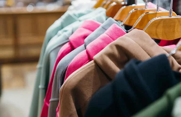 How Meriton Elevates Social Media Marketing for Garment Industry